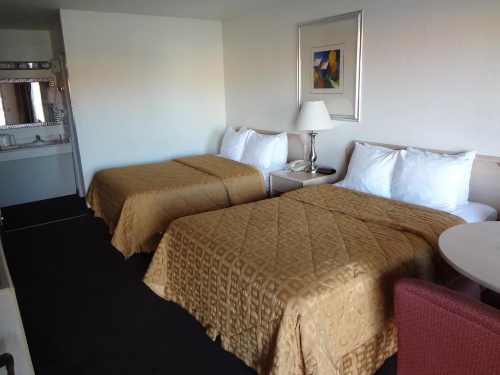 Econo Airport - Rj Stadium Lodge Tampa